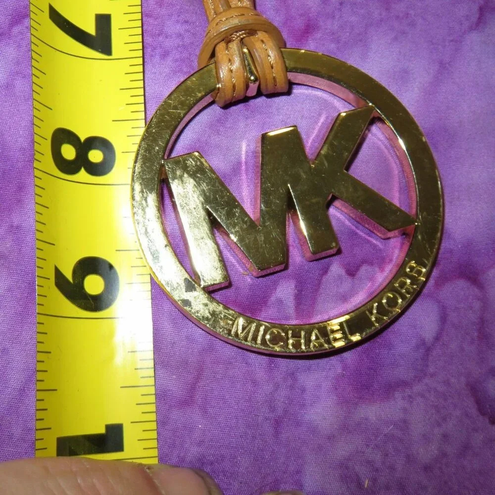 Michael Kors Medallions Bag Charms keychain
